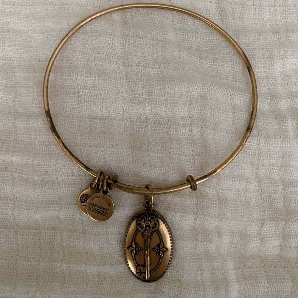 🗝🔑ALEX AND ANI KEY OF LIFE BRACELET